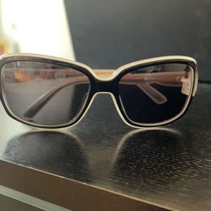 Valentino sunglasses black with blush inside.